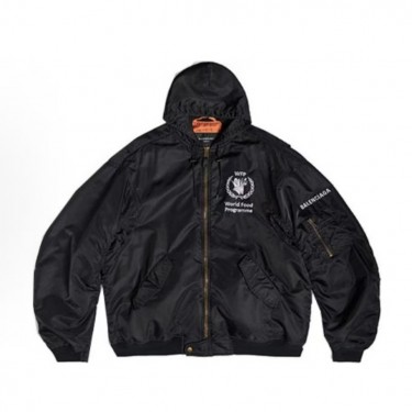 발렌시아가 23FW 식량청 플라이트 다운 자켓