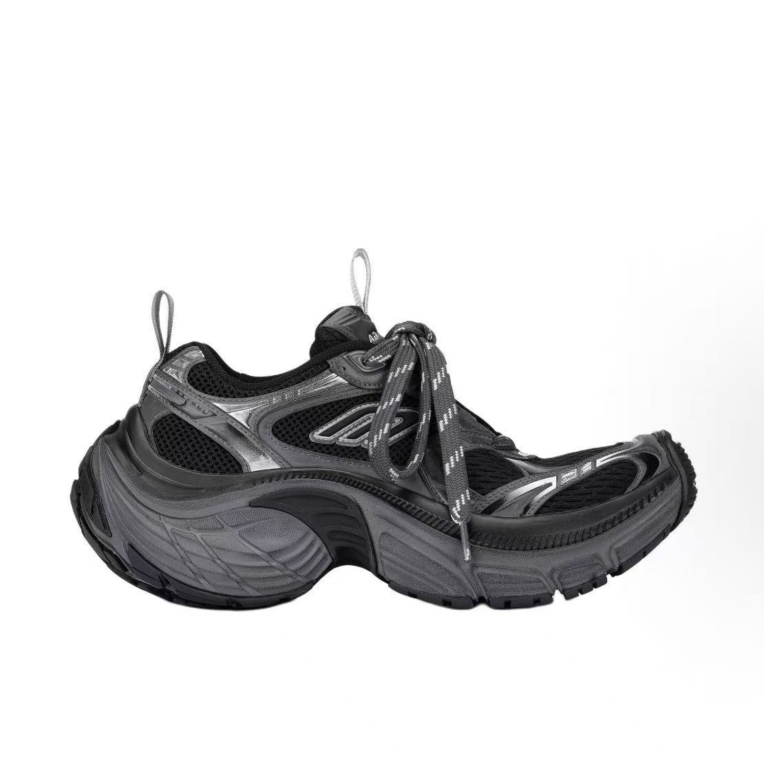 발렌시아가 3XL 스니커즈  815859W2MV21012 (XA공장)