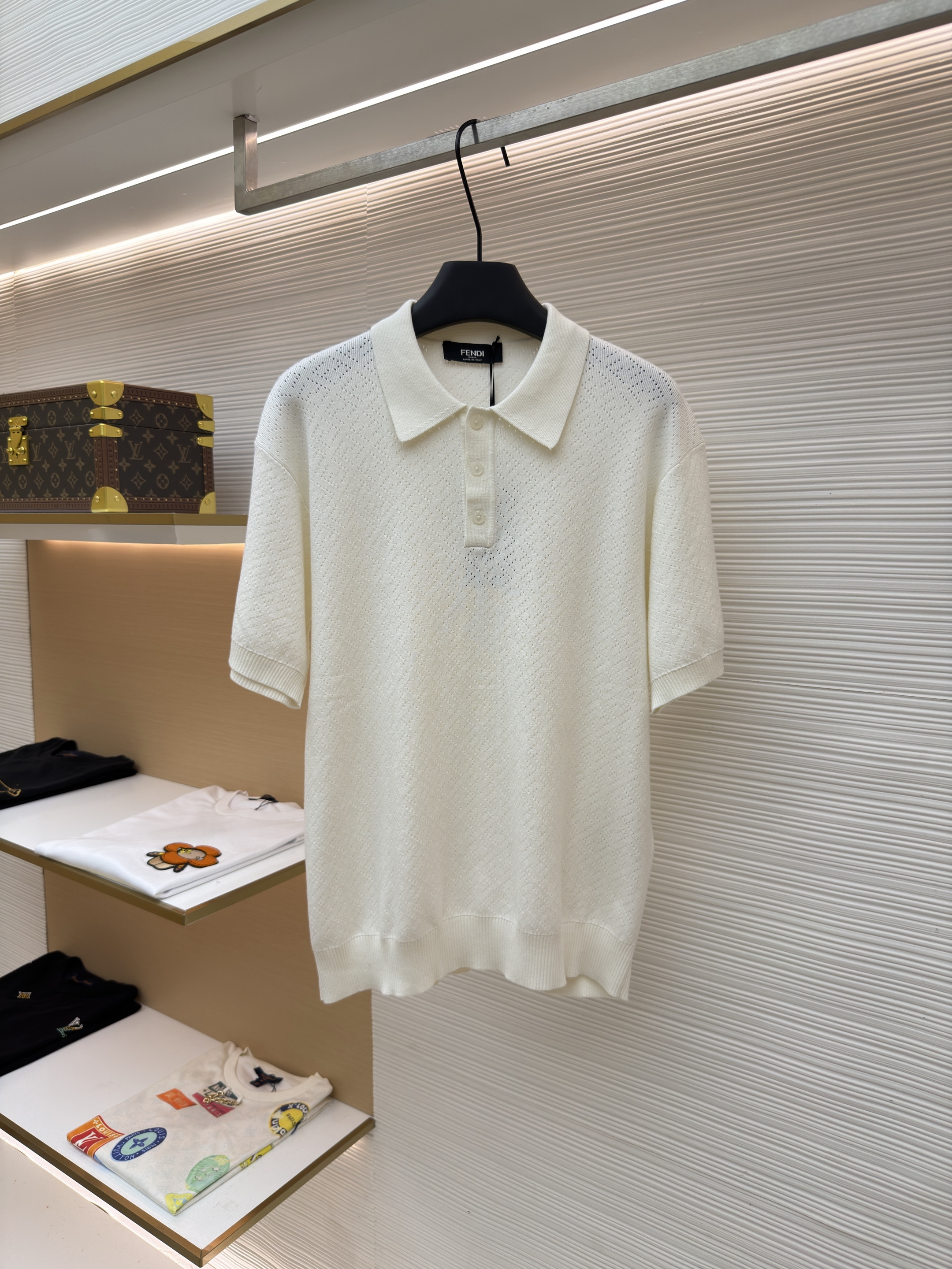 펜디 Fendi 펀칭 니트 폴로 셔츠(X공장)