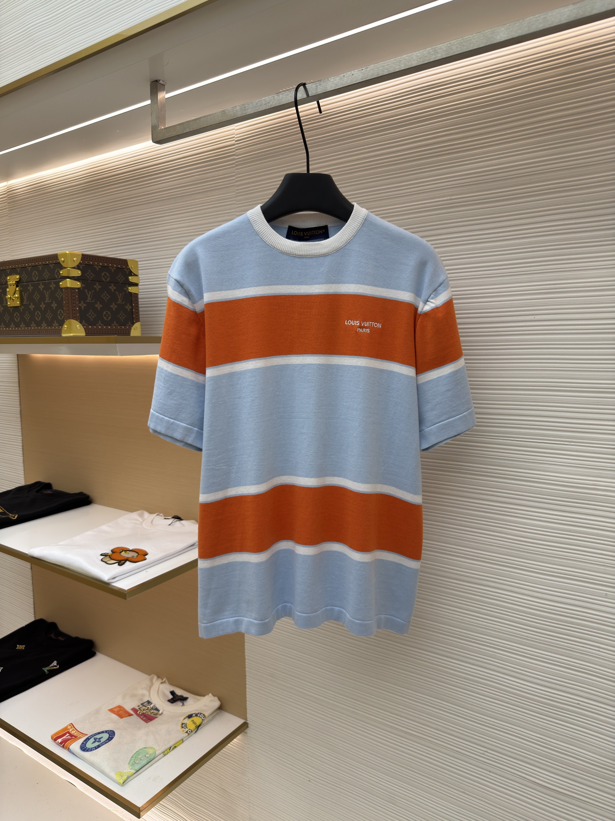 루이비통 레터 로고 배색 스트라이프 니트 반팔 (X공장)