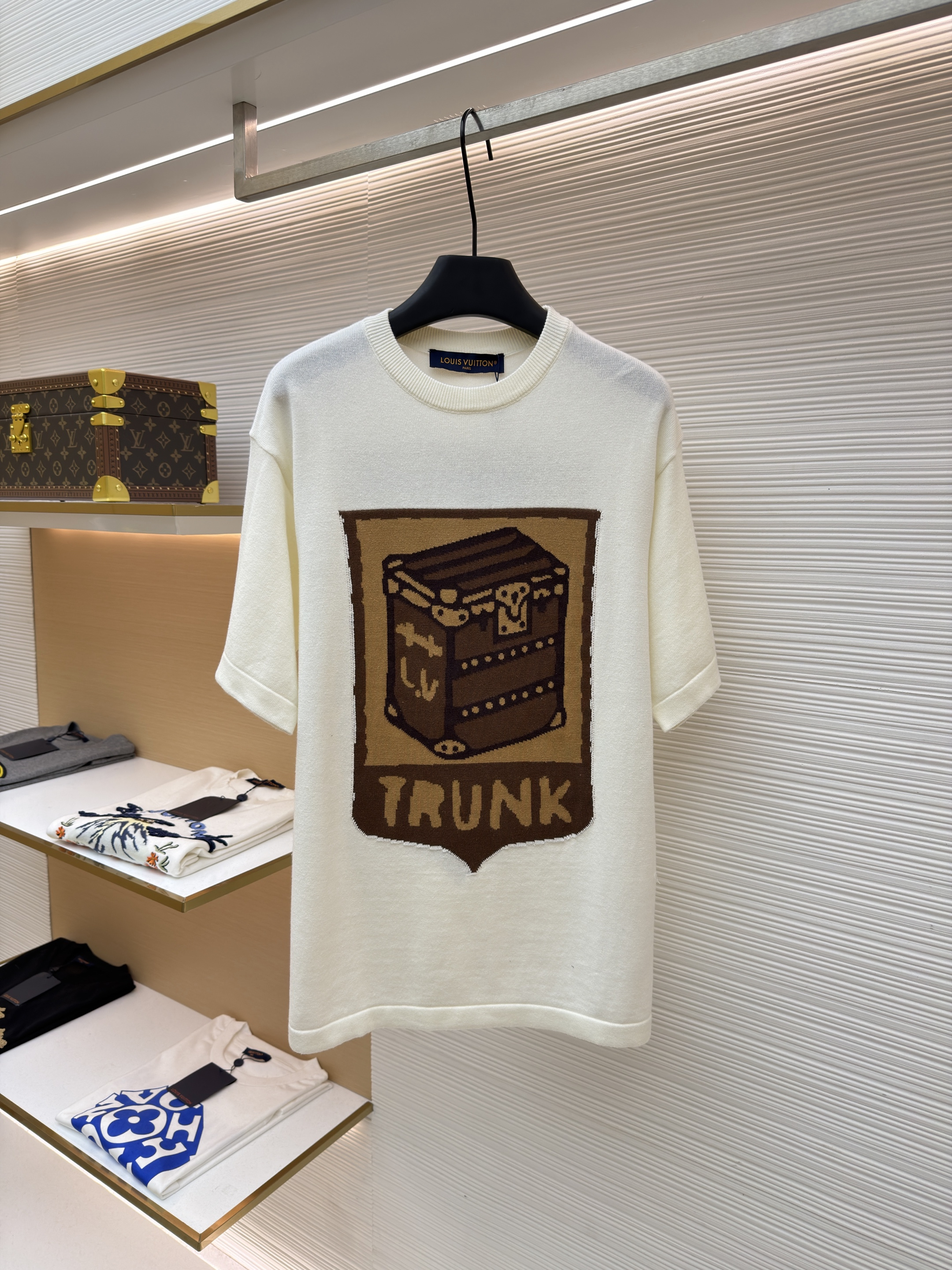 루이비통 트렁크 플라워 니트 티셔츠 (X공장)