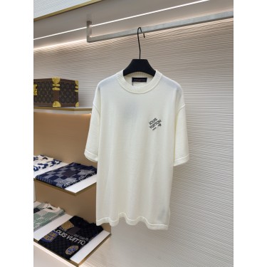 루이비통 레터 자수 핀 장식 반팔 티셔츠 (X공장)