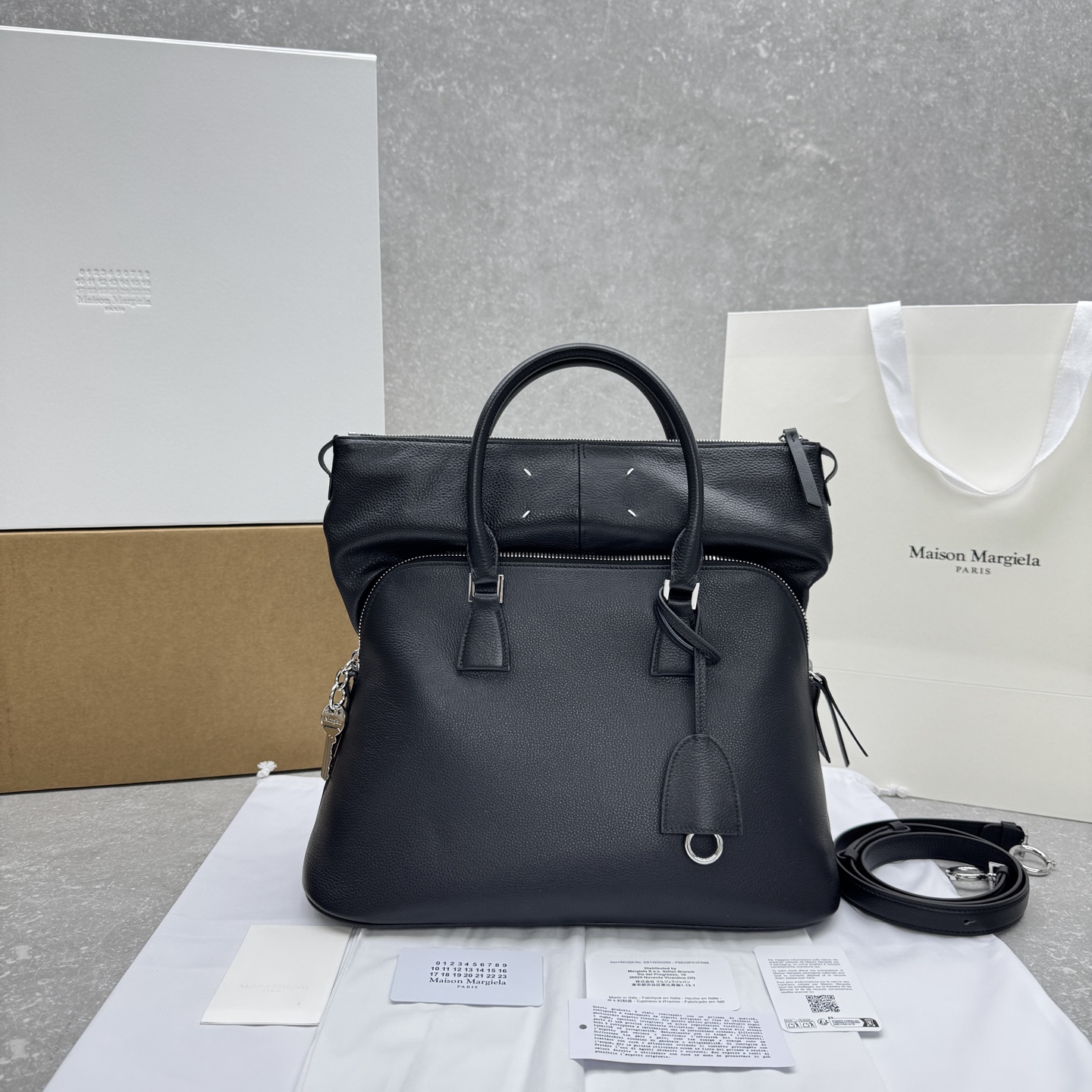 메종마르지엘라 5AC 가방 미디엄 토트 숄더백 미니멀 명품 가방