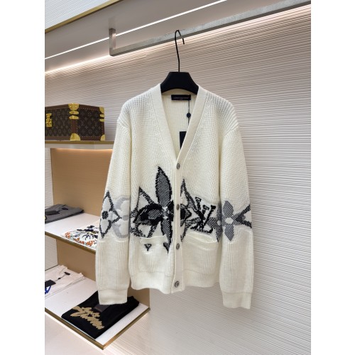 루이비통 패턴 싱글 버튼 가디건 V넥 니트