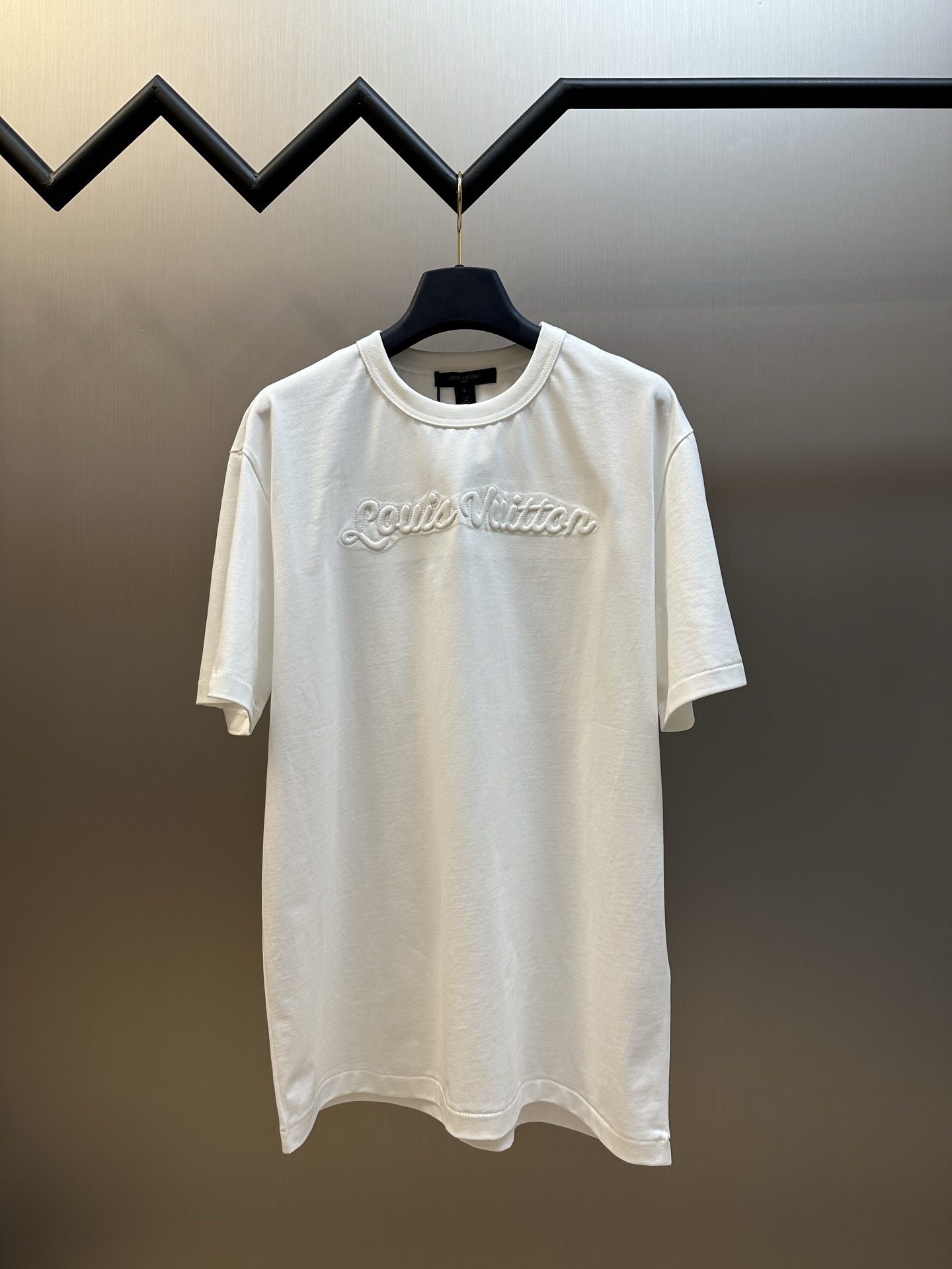 루이비통 입체 웨이브 티셔츠 럭셔리 스트릿 반팔 라운드넥