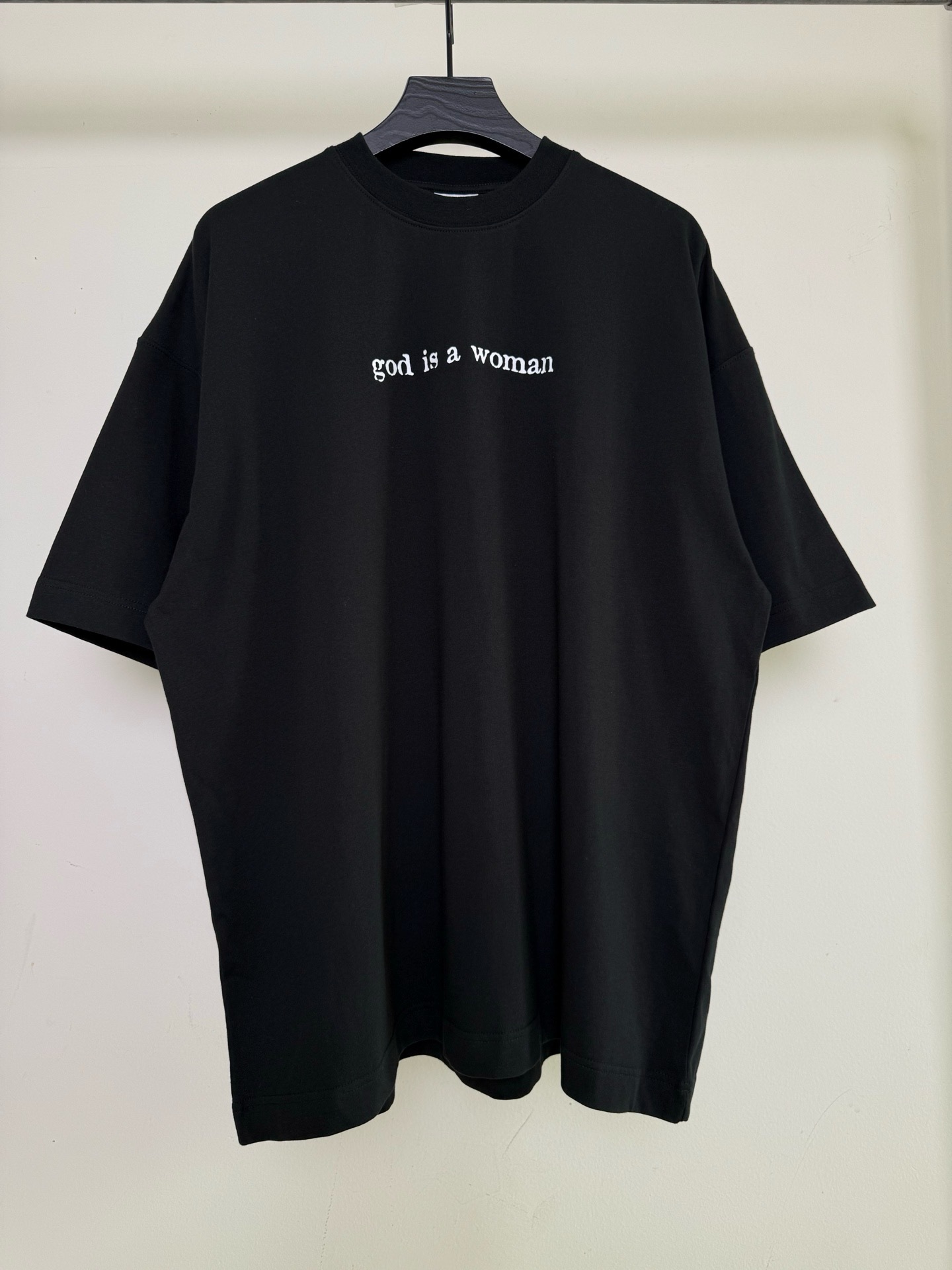 베트멍 갓 이즈 어 우먼 반팔 티셔츠