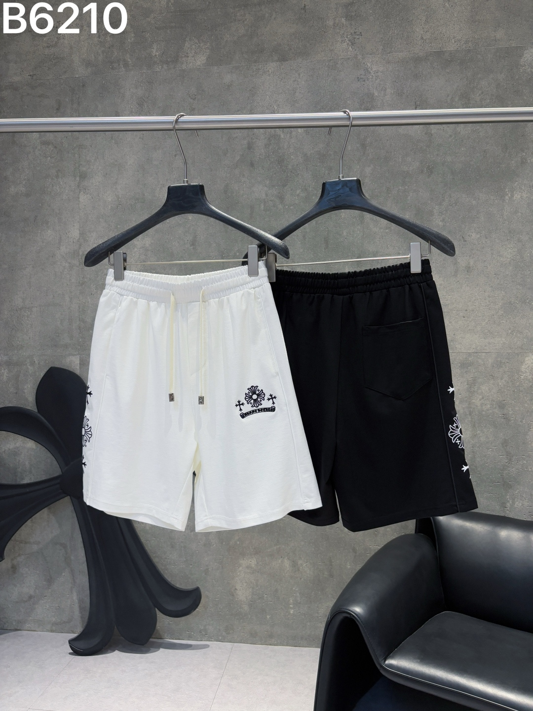 크롬하츠 Chrome Hearts 2026 신상 니트 반바지